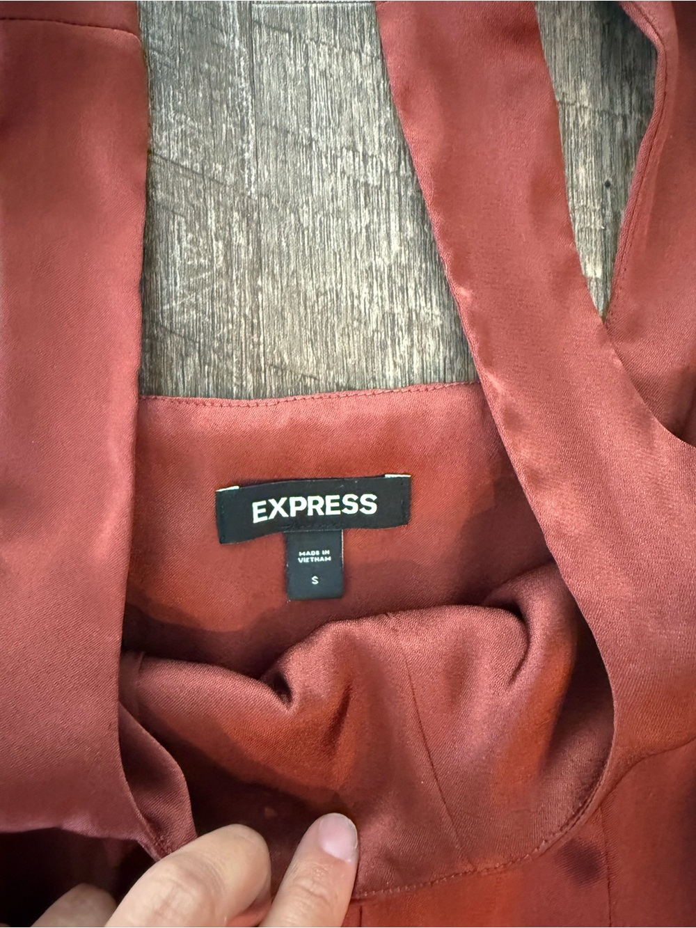 Express Square-Neck Cropped Tank Top - Rust Red - Picture 2 of 2